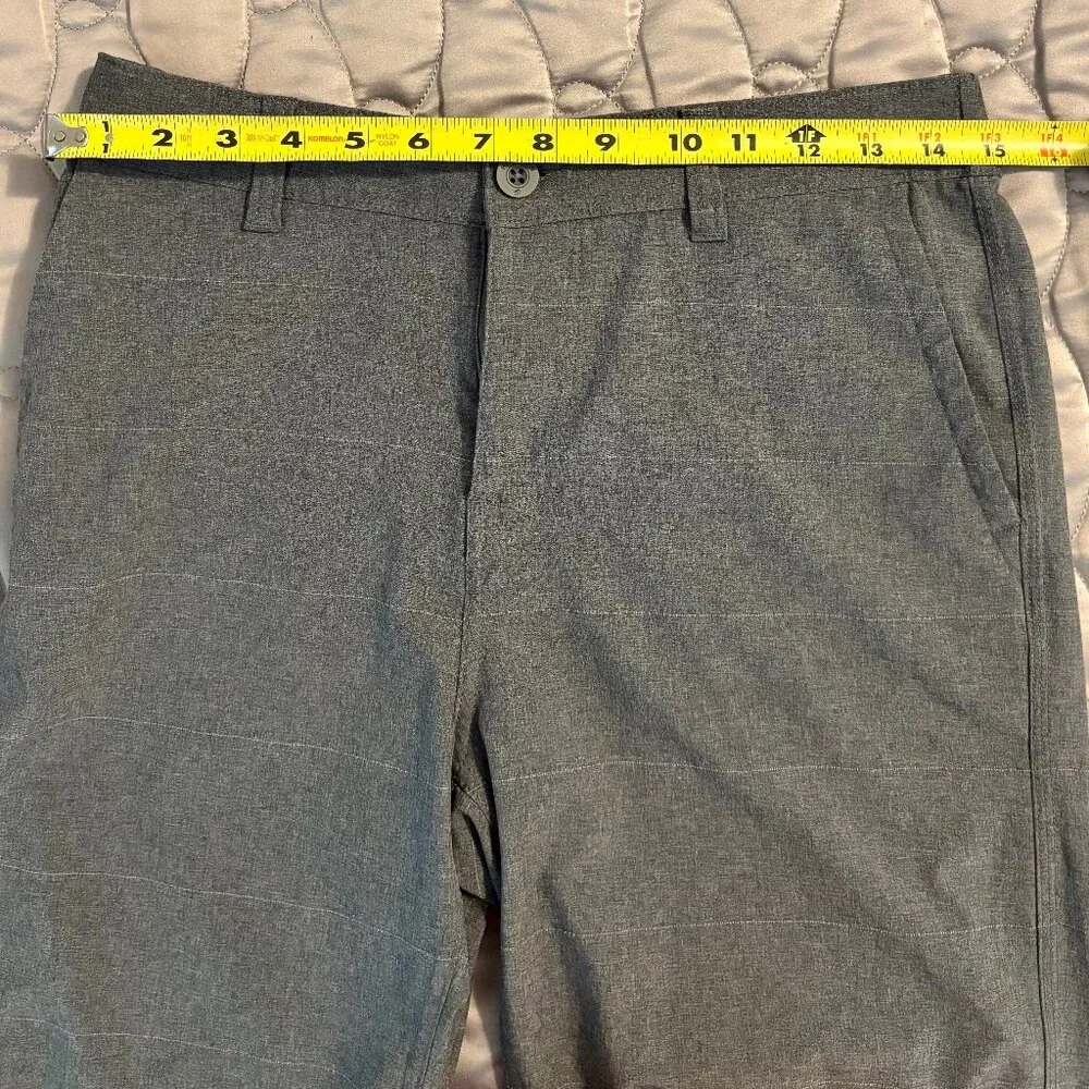 Hang Ten Gray Stripe Tech Hybrid Stretch Performance Shorts Boys XL